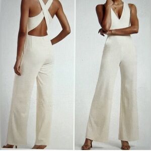 Express v neck Black sleeveless jumpsuit romper